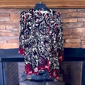 Chico’s Three Quarter Sleeve